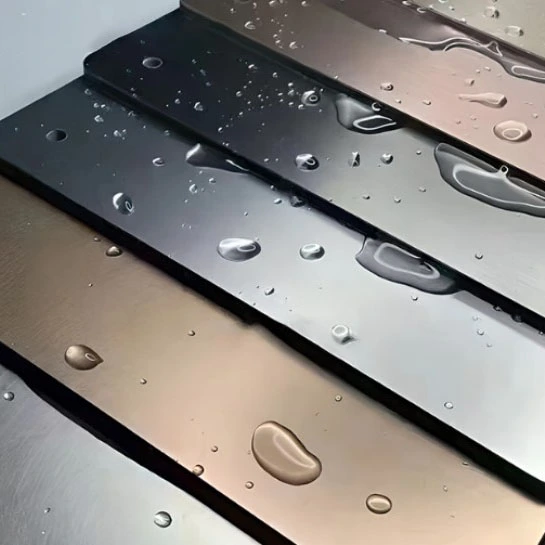 Kovový brúsený lepiaci panel