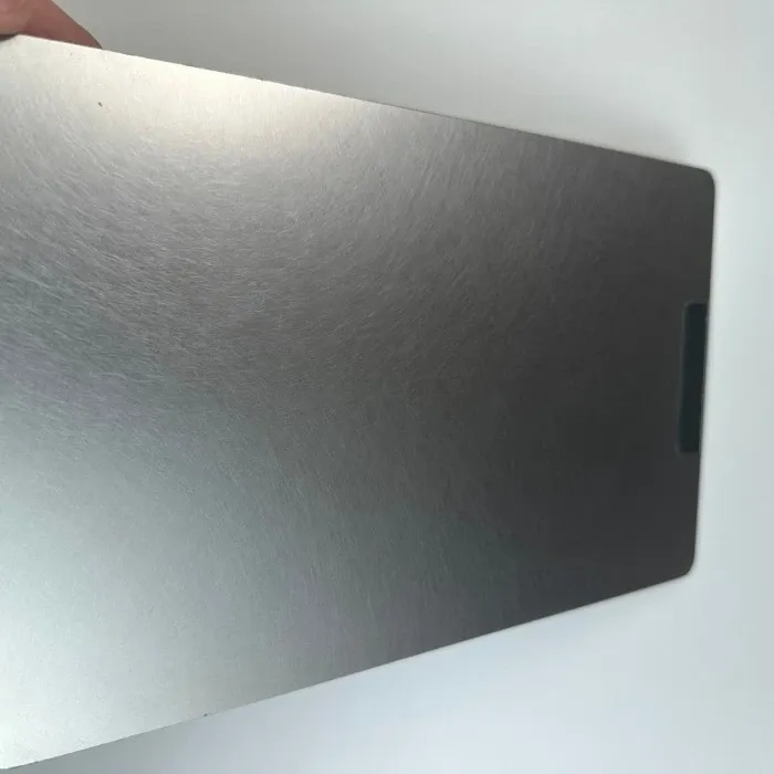 PET brúsené kovové lamináty